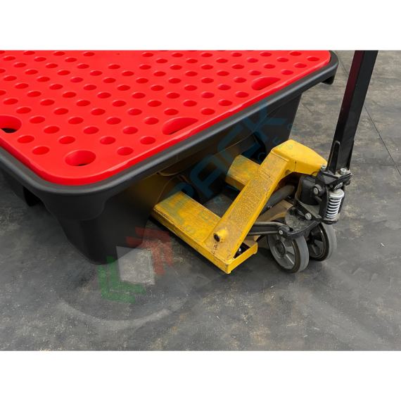 Vasca di contenimento liquidi impilabile, in plastica (PE) con griglia, ideale per 1 fusto 200 Lt, volume di raccolta 120 Lt, Mis. 1300 L x 900 P x 320 H mm, Tipologia: Vasca per Fusti, Ideale per: 1 Fusto, Versione: Inseribile, Materiale: Plastica, Volume di Raccolta (Lt): 200, 13 image vendita, produzione, prezzi e offerte